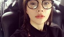 娱乐吃瓜酱自拍